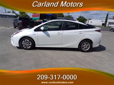 2018 Toyota Prius Two   - Photo 4 - Stockton, CA 95205