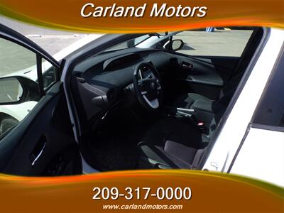 2018 Toyota Prius Two   - Photo 5 - Stockton, CA 95205