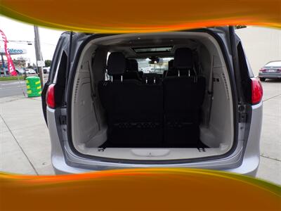 2018 Chrysler Pacifica Limited   - Photo 27 - Stockton, CA 95205