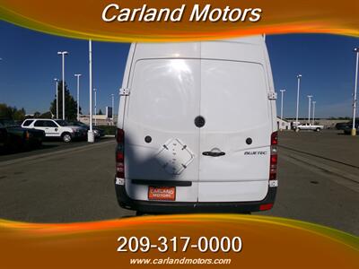 2012 Mercedes-Benz Sprinter 2500   - Photo 4 - Stockton, CA 95205