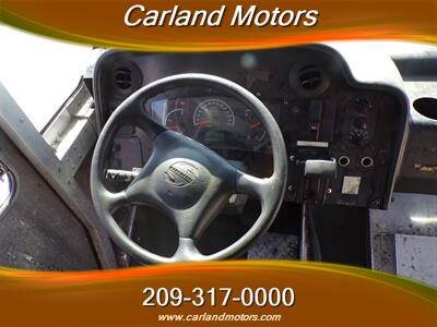 2009 Workhorse W42   - Photo 28 - Stockton, CA 95205