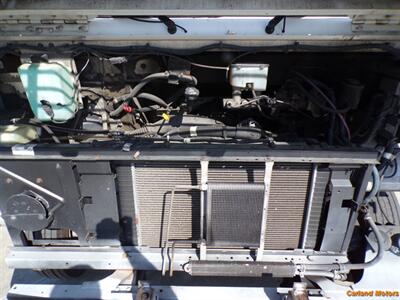 2009 Workhorse W42   - Photo 16 - Stockton, CA 95205