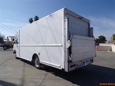 2009 Workhorse W42   - Photo 5 - Stockton, CA 95205
