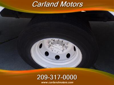 2009 Workhorse W42   - Photo 9 - Stockton, CA 95205