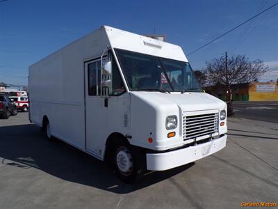2009 Workhorse W42   - Photo 3 - Stockton, CA 95205