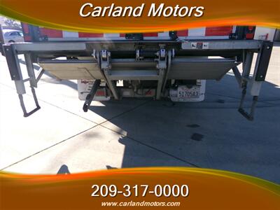 2021 Isuzu NRR Box Truck w/Lift   - Photo 19 - Stockton, CA 95205