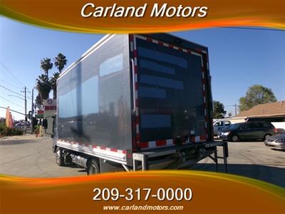 2021 Isuzu NRR Box Truck w/Lift   - Photo 5 - Stockton, CA 95205