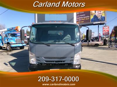 2021 Isuzu NRR Box Truck w/Lift   - Photo 2 - Stockton, CA 95205