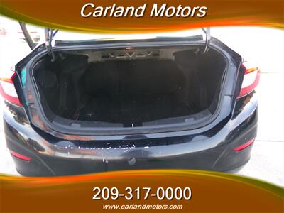 2019 Chevrolet Cruze LT - Photo 12 - Stockton, CA 95205