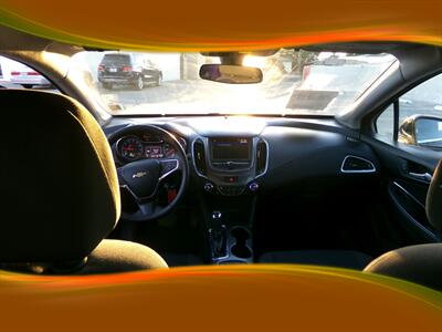 2019 Chevrolet Cruze LT - Photo 11 - Stockton, CA 95205