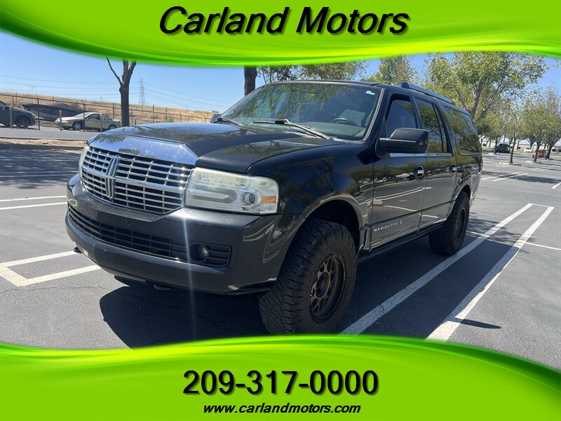 2011 Lincoln Navigator Ultimate L  