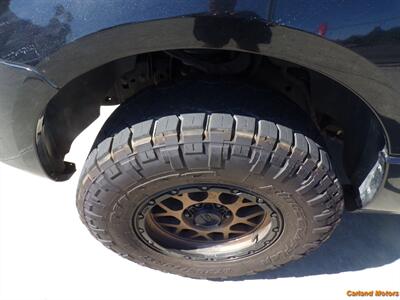 2011 Lincoln Navigator Ultimate L - Photo 10 - Stockton, CA 95205