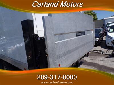 2019 Chevrolet Express CUTAWAY 3500 W/Liftgate   - Photo 8 - Stockton, CA 95205