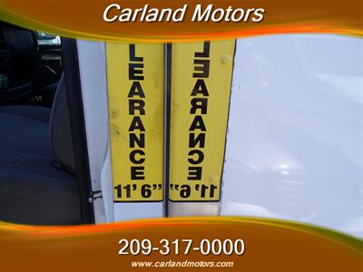 2019 Chevrolet Express CUTAWAY 3500 W/Liftgate   - Photo 4 - Stockton, CA 95205