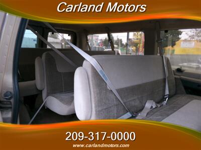 1993 Ford E-Series Van E-350 Passenger   - Photo 26 - Stockton, CA 95205