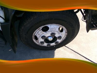 2014 Isuzu NPR HD   - Photo 14 - Stockton, CA 95205