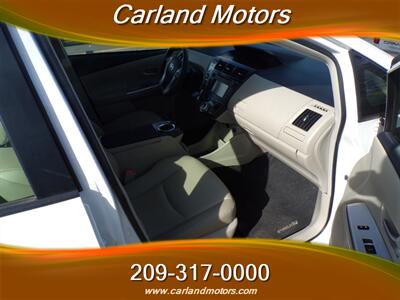 2012 Toyota Prius v Five   - Photo 19 - Stockton, CA 95205
