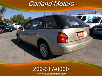 1999 Saturn SW2   - Photo 3 - Stockton, CA 95205