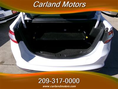 2014 Ford Fusion Hybrid S   - Photo 18 - Stockton, CA 95205