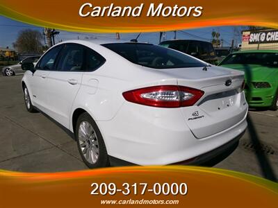 2014 Ford Fusion Hybrid S   - Photo 5 - Stockton, CA 95205