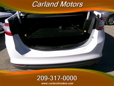 2014 Ford Fusion Hybrid S   - Photo 20 - Stockton, CA 95205