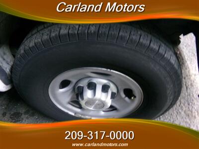 2009 Chevrolet Express 2500 - Photo 4 - Stockton, CA 95205