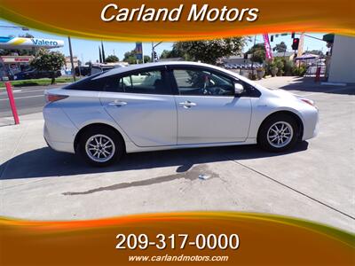 2018 Toyota Prius Two   - Photo 9 - Stockton, CA 95205
