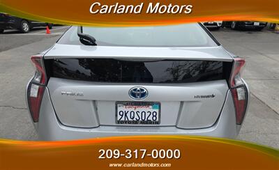 2018 Toyota Prius Two - Photo 2 - Stockton, CA 95205