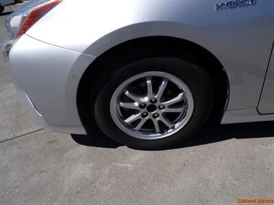 2018 Toyota Prius Two   - Photo 11 - Stockton, CA 95205