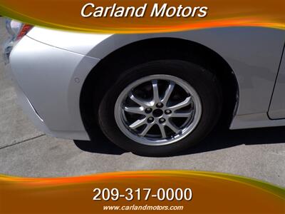 2018 Toyota Prius Two   - Photo 11 - Stockton, CA 95205