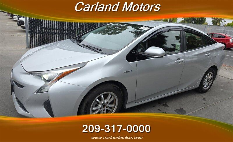2018 Toyota Prius Two   - Photo 1 - Stockton, CA 95205