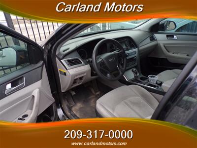 2016 Hyundai SONATA Hybrid SE - Photo 6 - Stockton, CA 95205