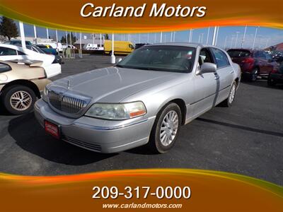 2003 Lincoln Town Car Executive   - Photo 1 - Stockton, CA 95205