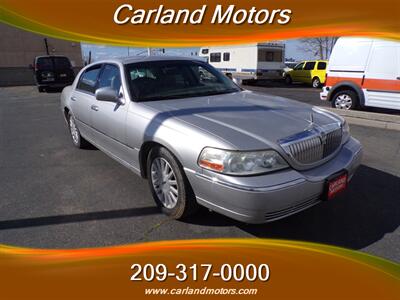 2003 Lincoln Town Car Executive   - Photo 3 - Stockton, CA 95205