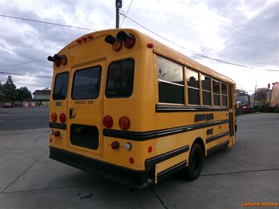 2009 Chevrolet Express 3500 BUS - Photo 6 - Stockton, CA 95205