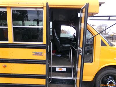 2009 Chevrolet Express 3500 BUS - Photo 18 - Stockton, CA 95205