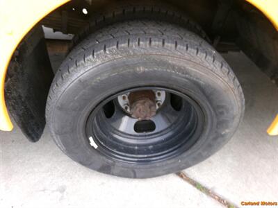 2009 Chevrolet Express 3500 BUS - Photo 14 - Stockton, CA 95205