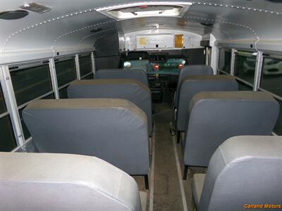 2009 Chevrolet Express 3500 BUS - Photo 22 - Stockton, CA 95205