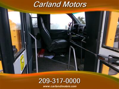 2009 Chevrolet Express 3500 BUS   - Photo 18 - Stockton, CA 95205