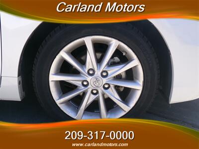2013 Toyota Prius v Five Leather   - Photo 15 - Stockton, CA 95205