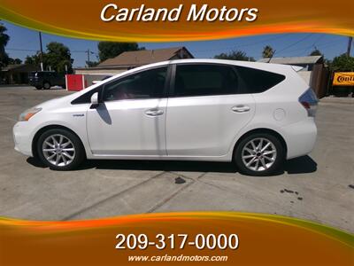 2013 Toyota Prius v Five Leather   - Photo 3 - Stockton, CA 95205