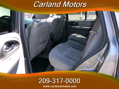 2005 Chevrolet TrailBlazer LS   - Photo 14 - Stockton, CA 95205