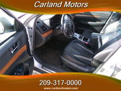 2013 Subaru Outback 2.5i Limited - Photo 18 - Stockton, CA 95205