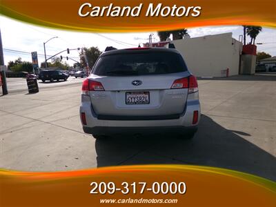 2013 Subaru Outback 2.5i Limited - Photo 9 - Stockton, CA 95205