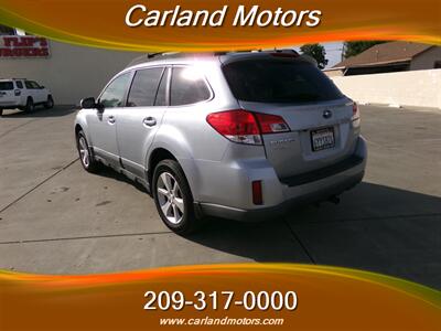 2013 Subaru Outback 2.5i Limited - Photo 10 - Stockton, CA 95205