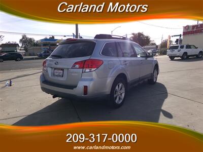 2013 Subaru Outback 2.5i Limited - Photo 8 - Stockton, CA 95205