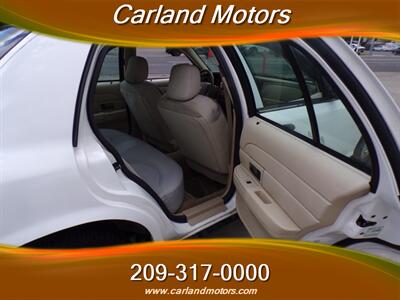 2010 Ford Crown Victoria Police Interceptor   - Photo 26 - Stockton, CA 95205