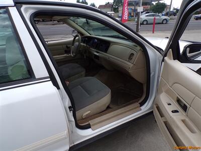 2010 Ford Crown Victoria Police Interceptor - Photo 28 - Stockton, CA 95205