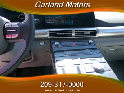 2022 Hyundai NEXO Limited   - Photo 15 - Stockton, CA 95205