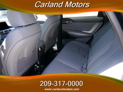 2022 Hyundai NEXO Limited   - Photo 12 - Stockton, CA 95205
